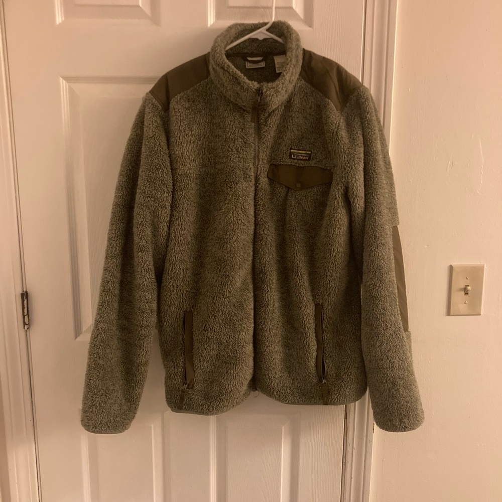 NWOT L.L. Bean Hi Pile Fleece (military green)